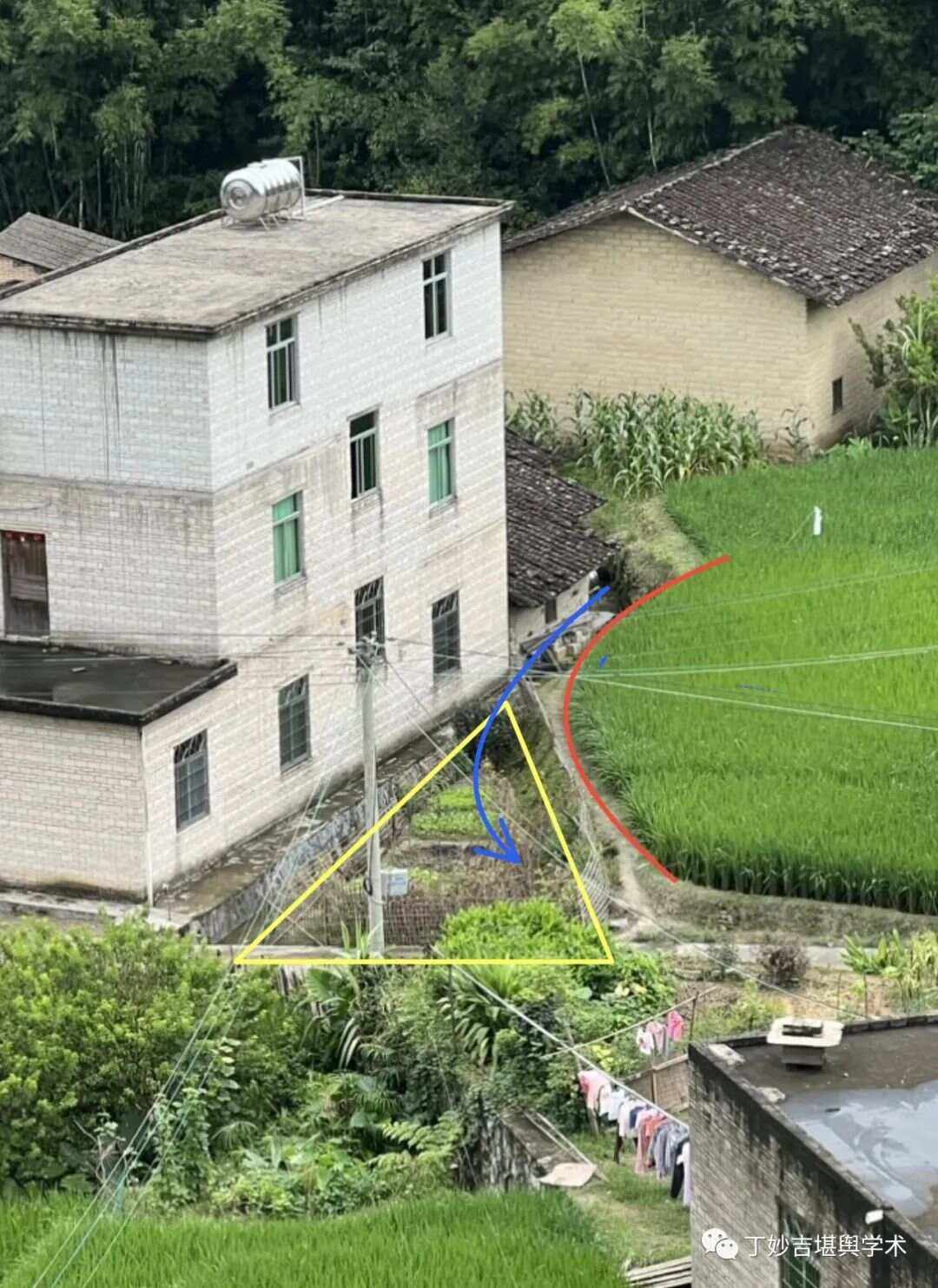 靠江房子风水